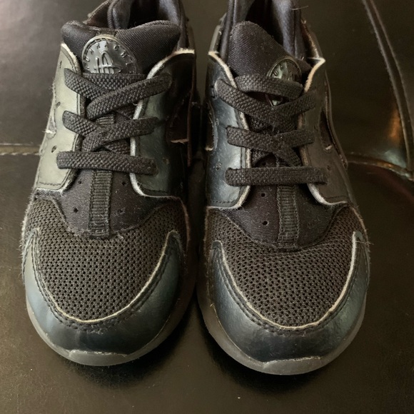 Nike Huarache - Picture 2 of 4